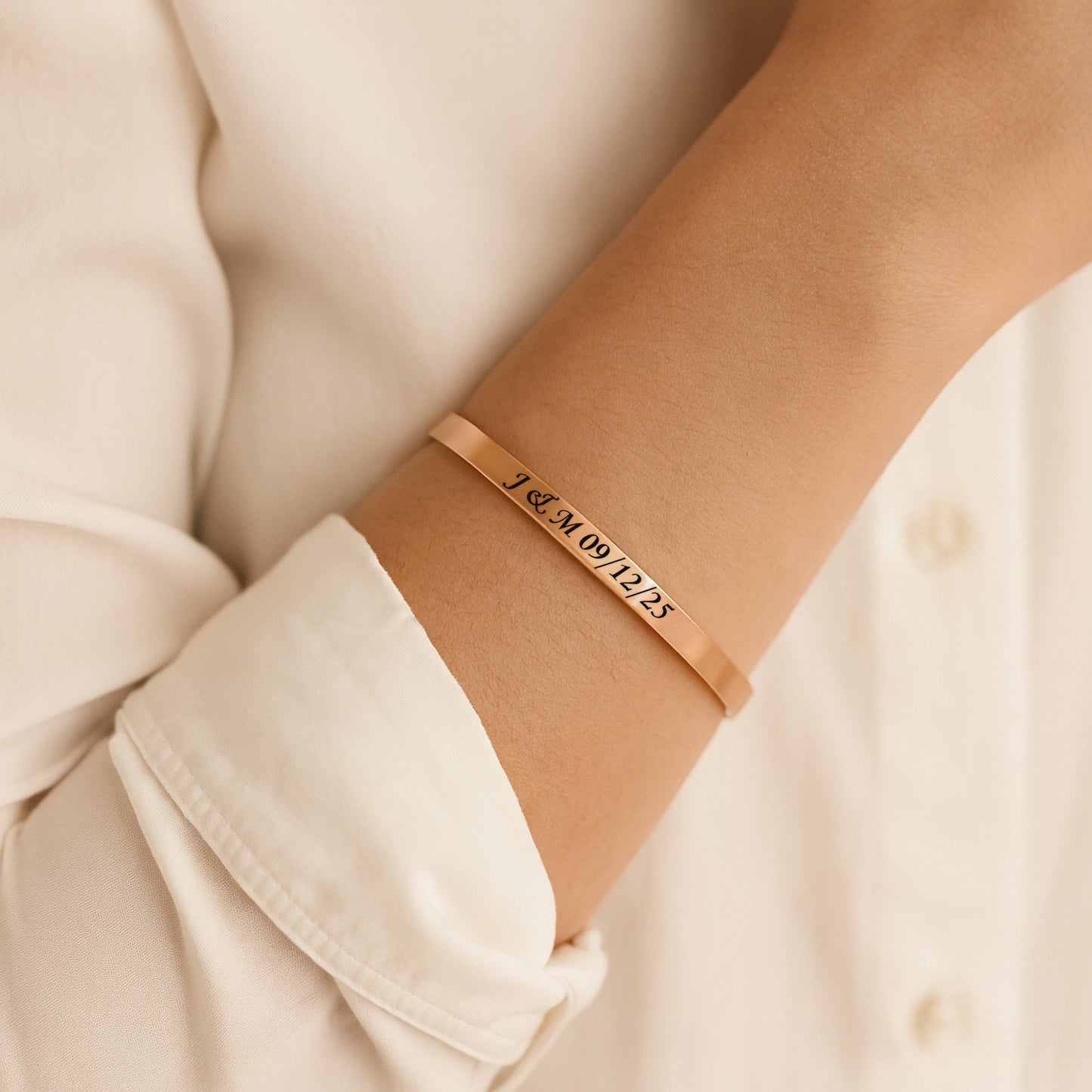 Custom Engraved Bar Bracelet