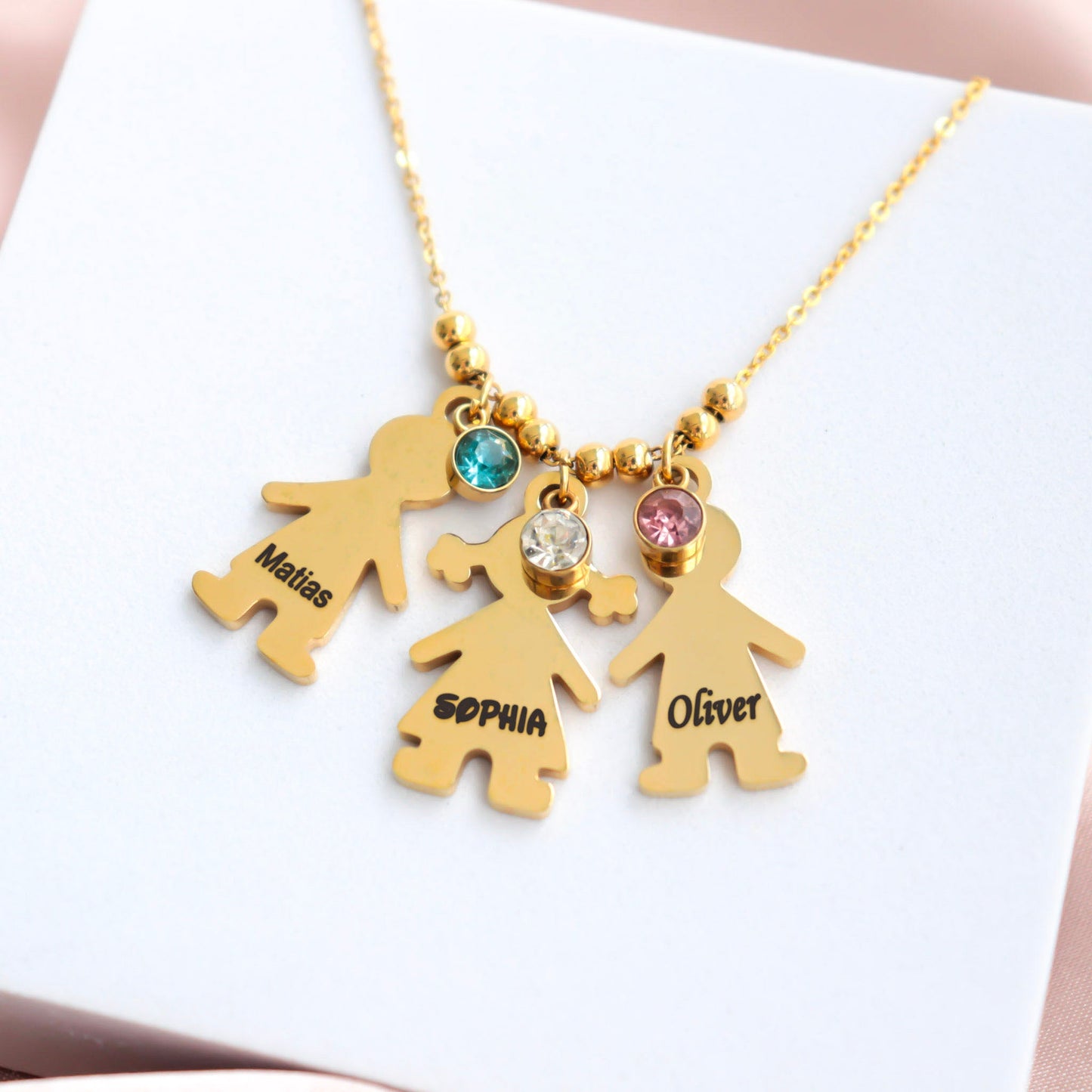 Custom Engraved Mom Necklace